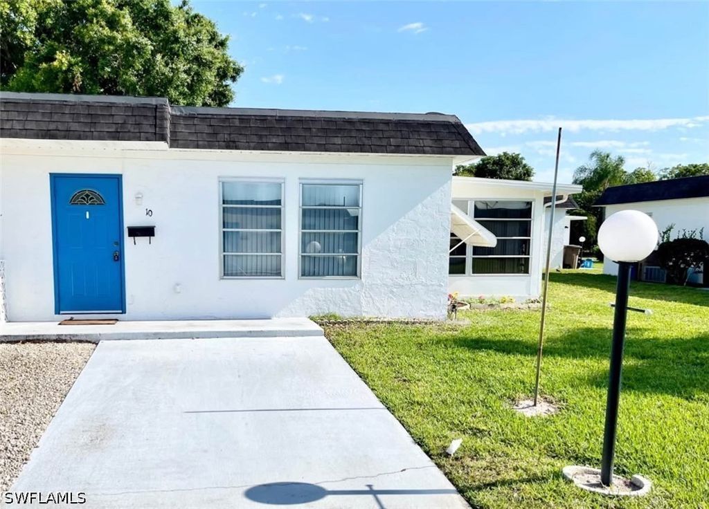 10 Temple Ct, Lehigh Acres
