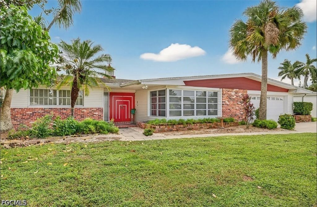 406 Leeland Heights Blvd E, LEHIGH ACRES