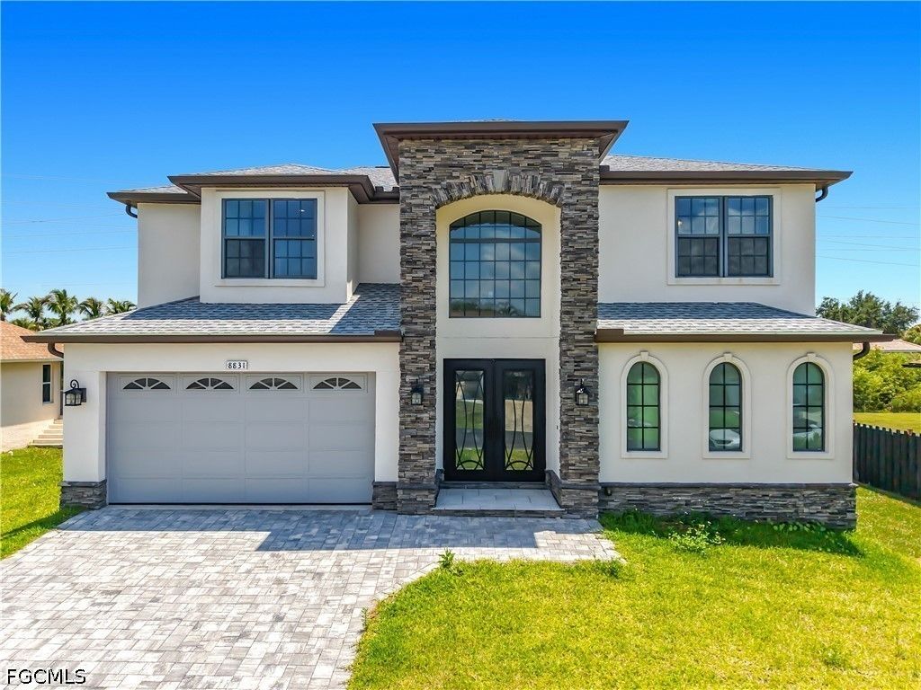 8831 Woodgate Dr, FORT MYERS