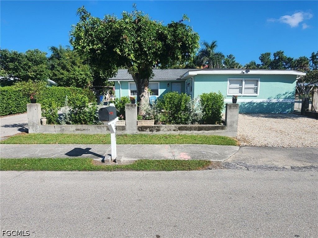 4707 Duera Mae Dr, FORT MYERS