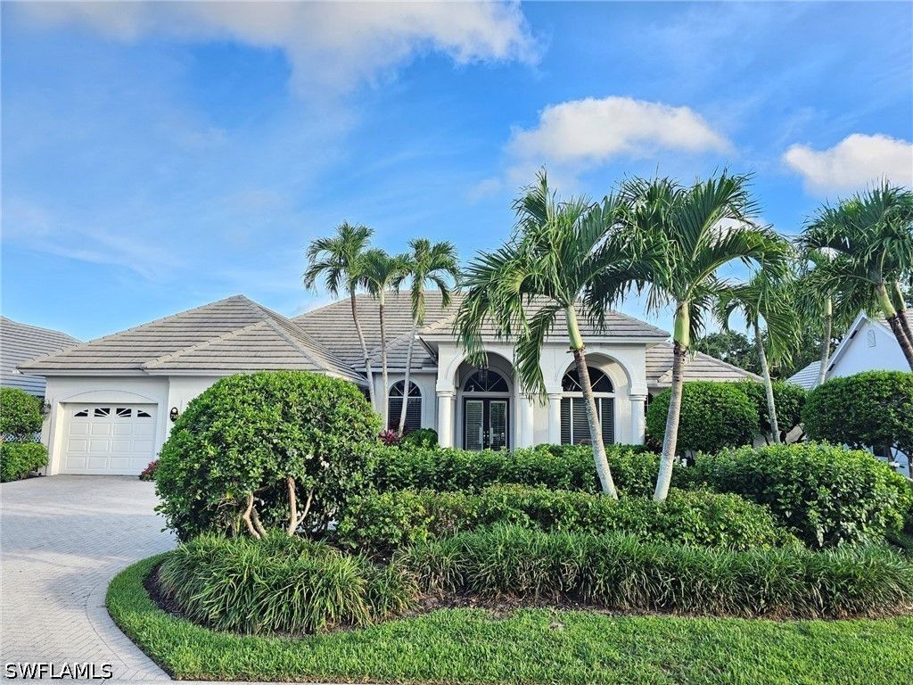 710 Shadow Lake Ln, Naples