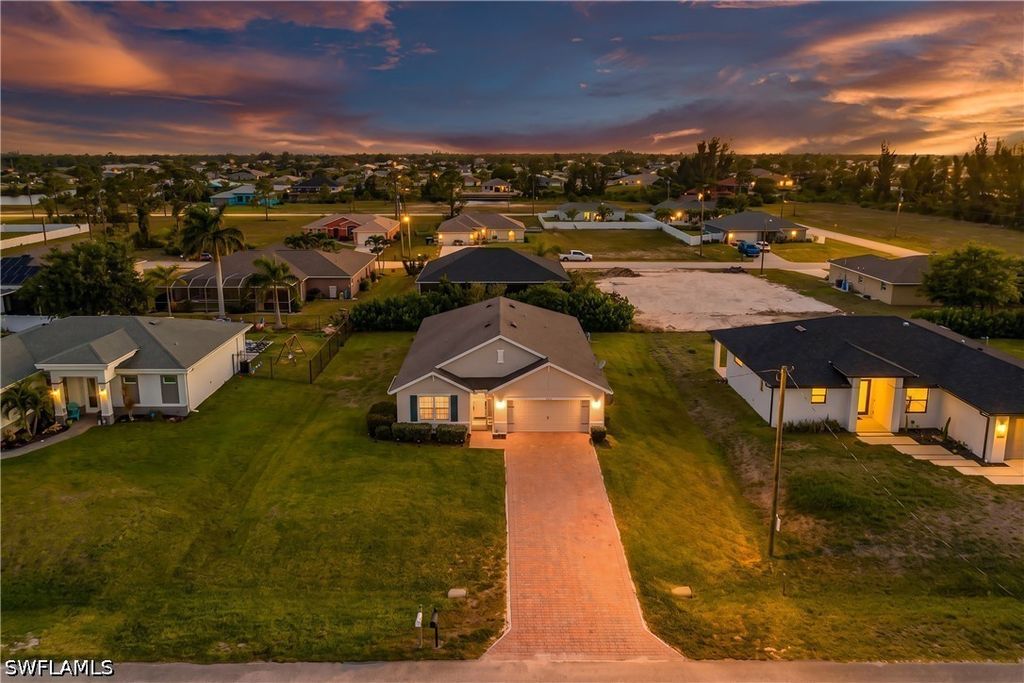 2544 Nw 20th Pl, Cape Coral