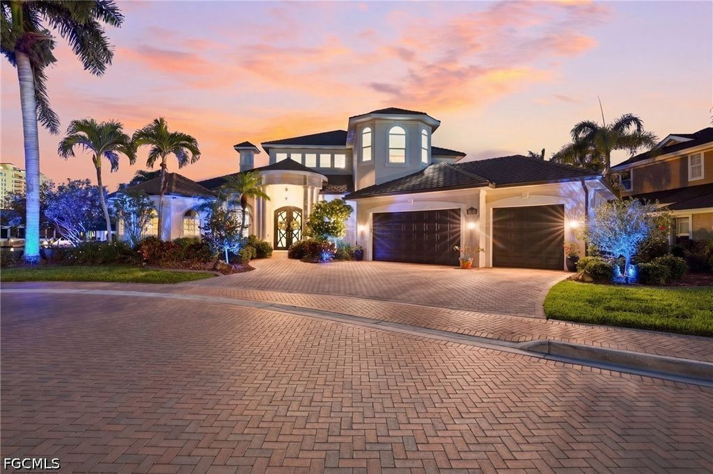 1506 Hermitage Ln, Cape Coral