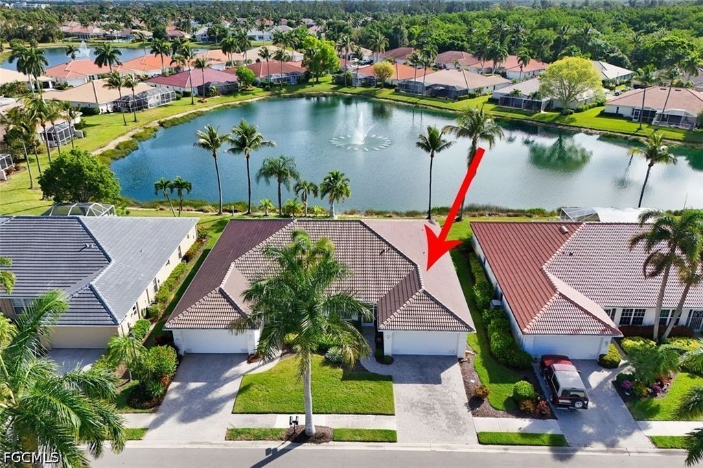 13971 Reflection Lakes Dr, FORT MYERS