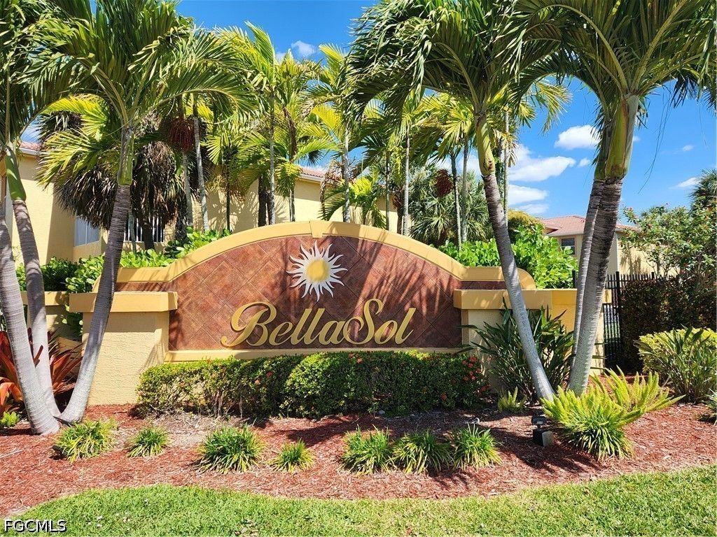 4293 Bellasol Cir 2513, Fort Myers