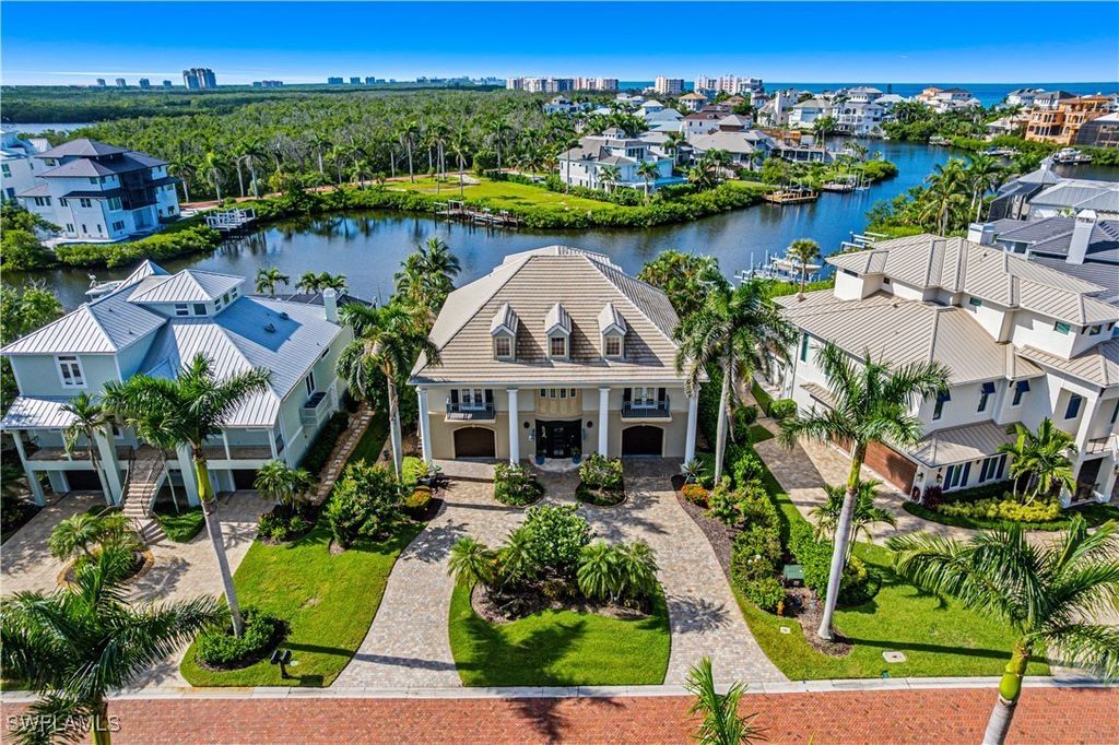 80 Southport Cv, Bonita Springs