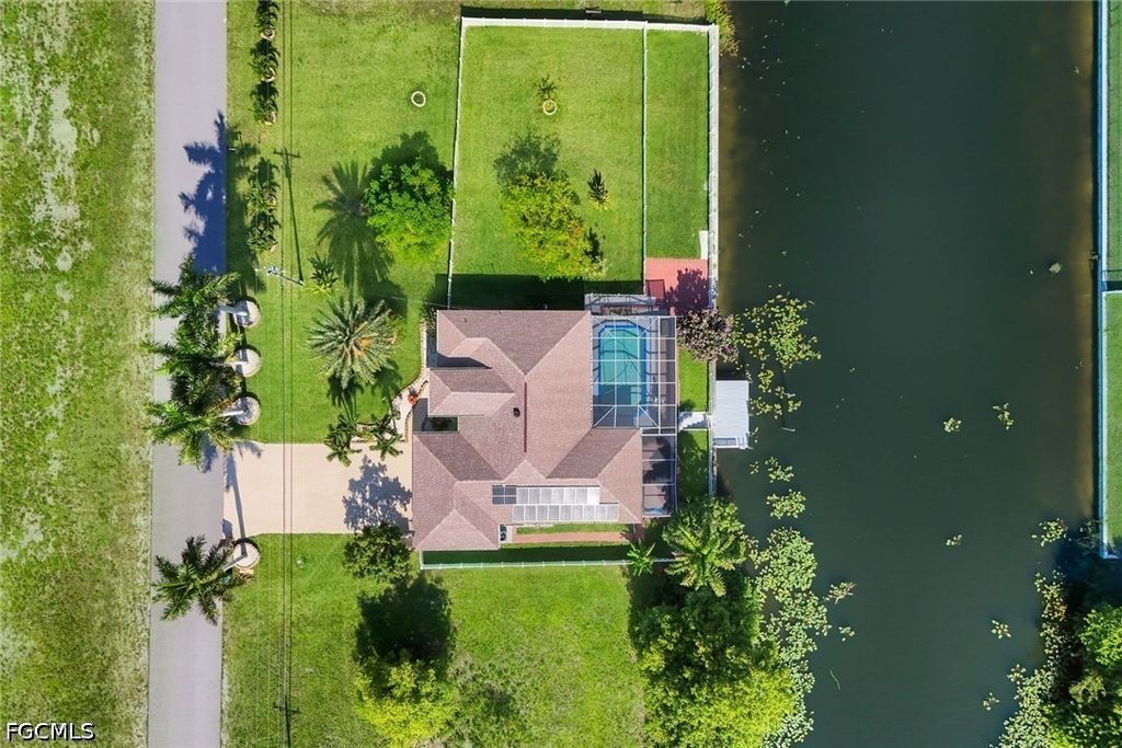 223 Nw 5th Ter, Cape Coral