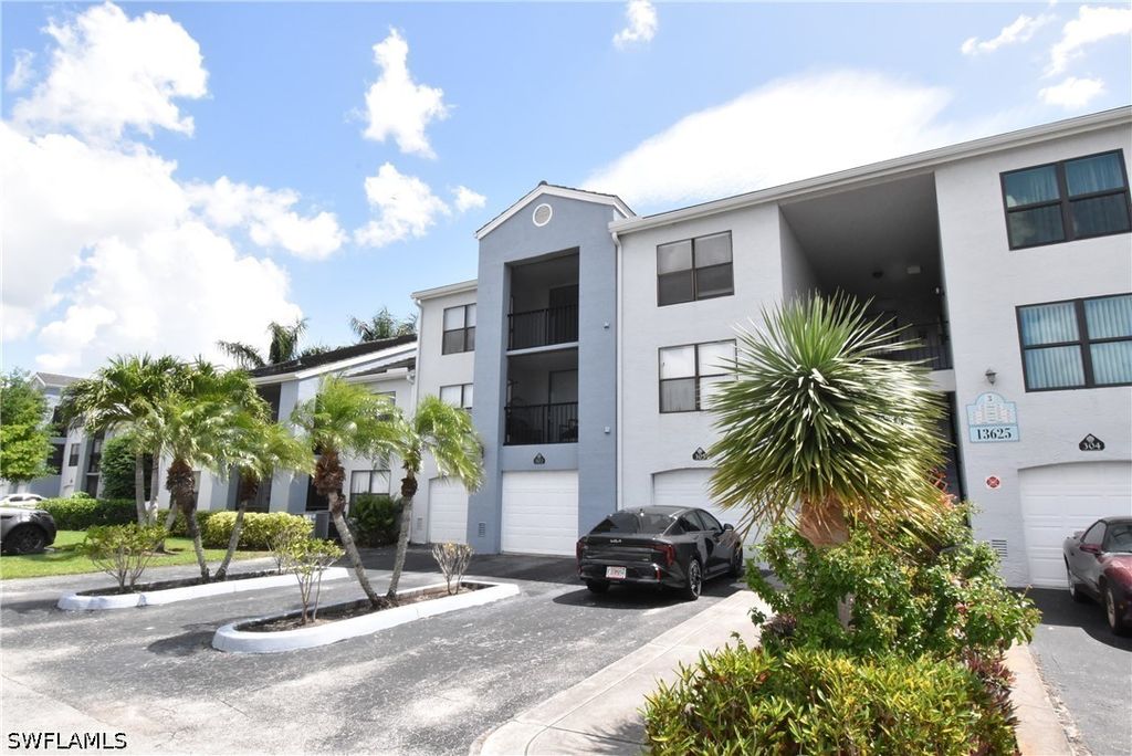 13625 Eagle Ridge Dr 333, Fort Myers