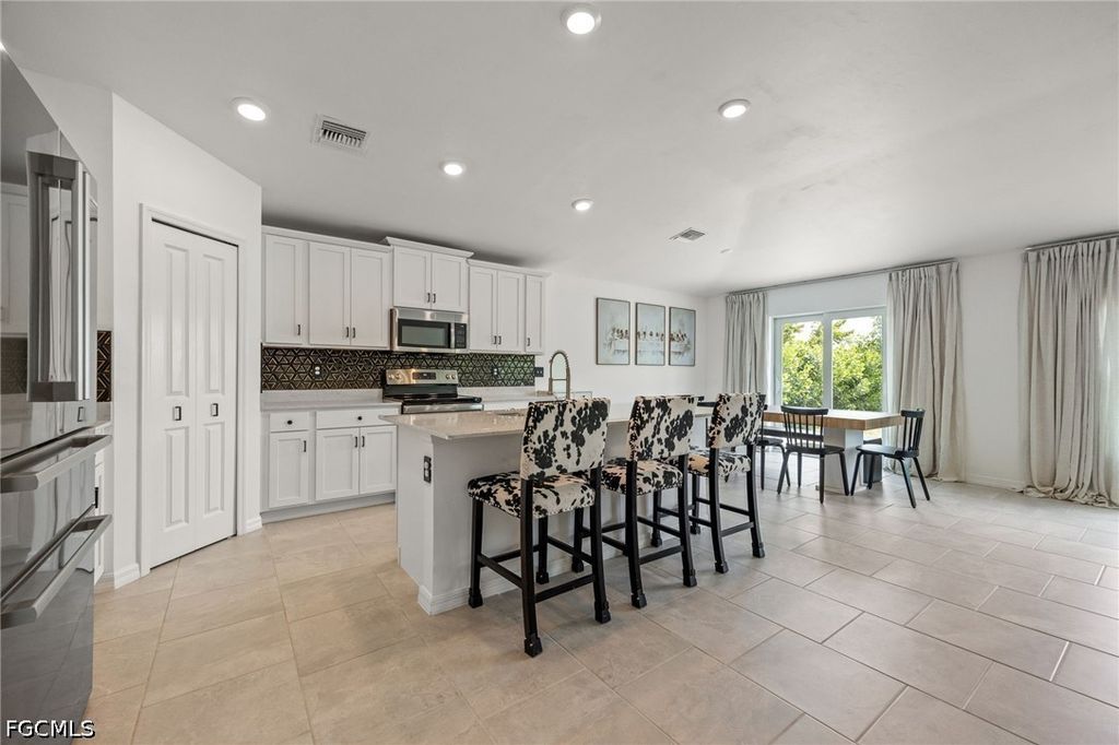 13910 Buckingham Oak Dr, Fort Myers