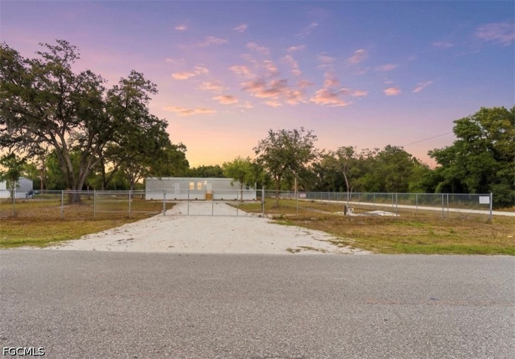 169 Avenida Del Sur, CLEWISTON