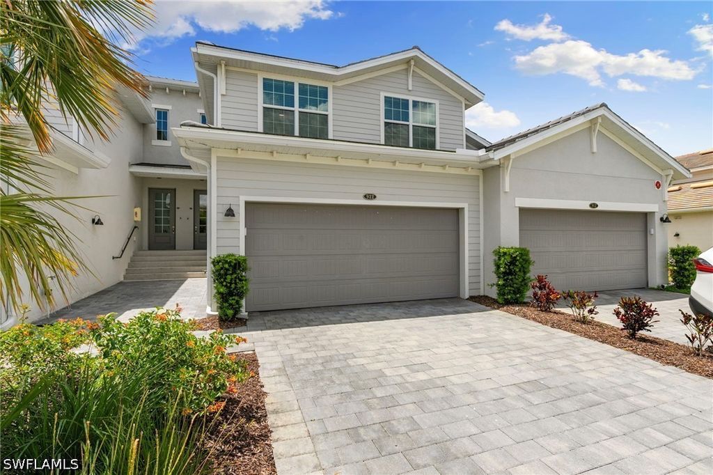 6015 Ellerston Way 922, Ave Maria