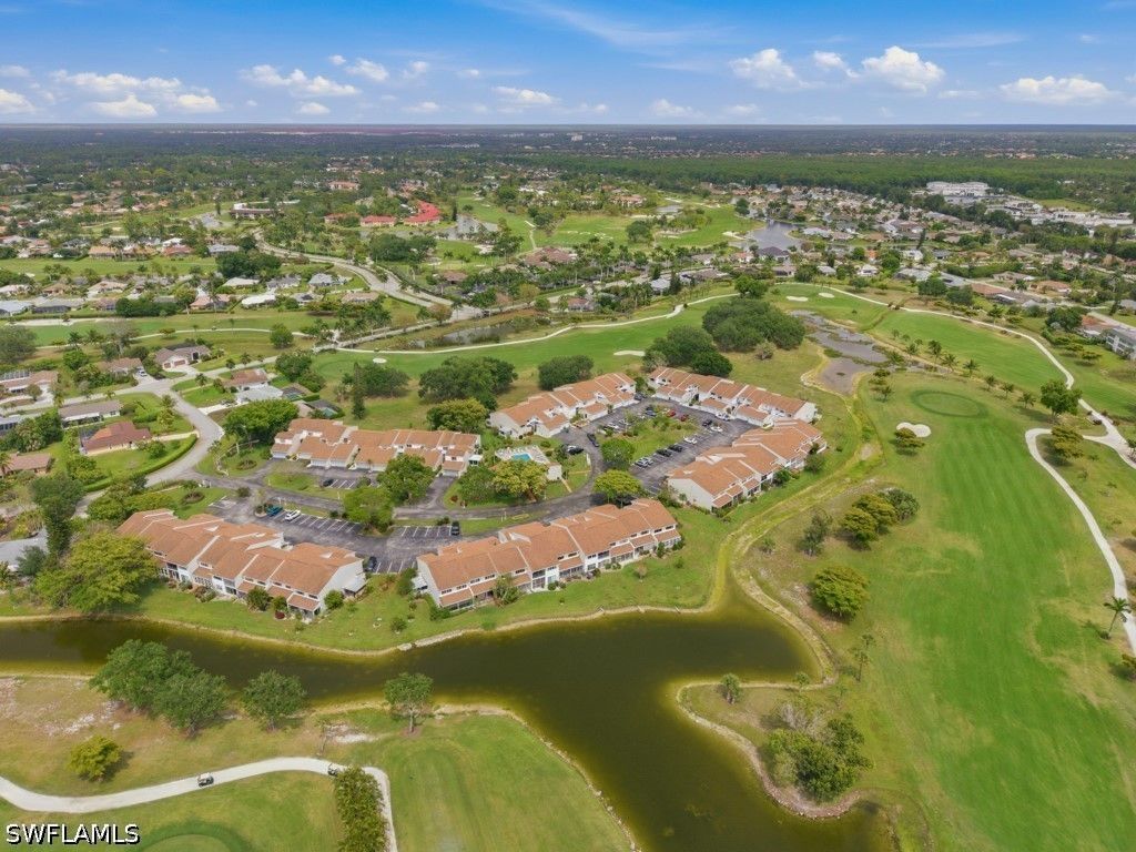 438 Bristle Cone Ln 20, NAPLES