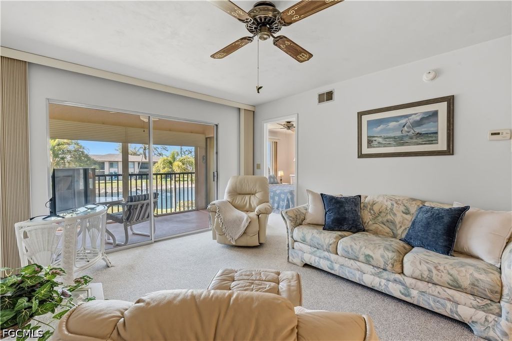 16881 Davis Rd 723, Fort Myers