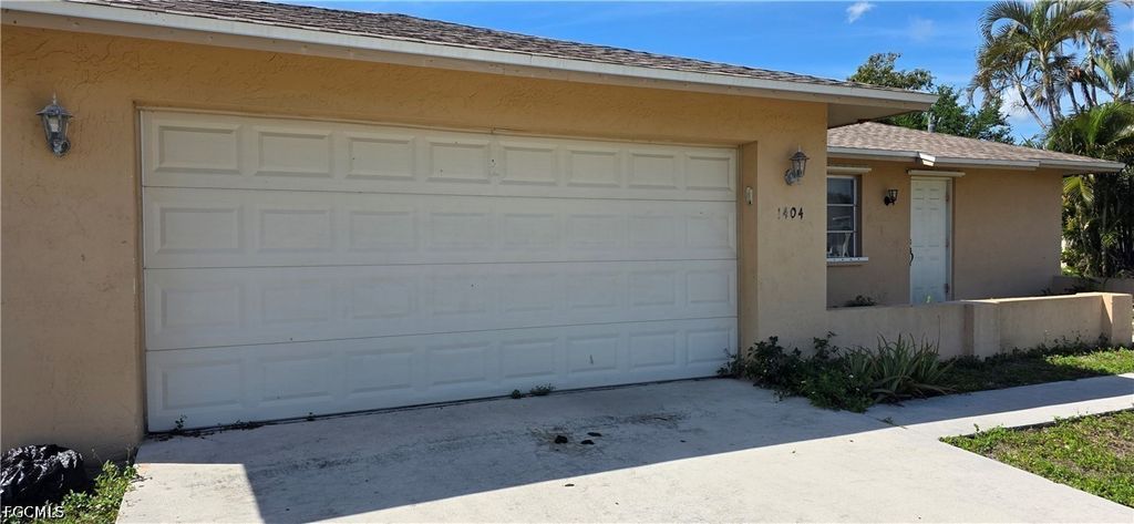 1404 Se 34th Ter, CAPE CORAL