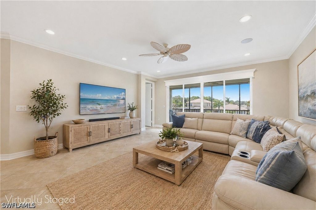 6532 Monterey Pt 202, Naples