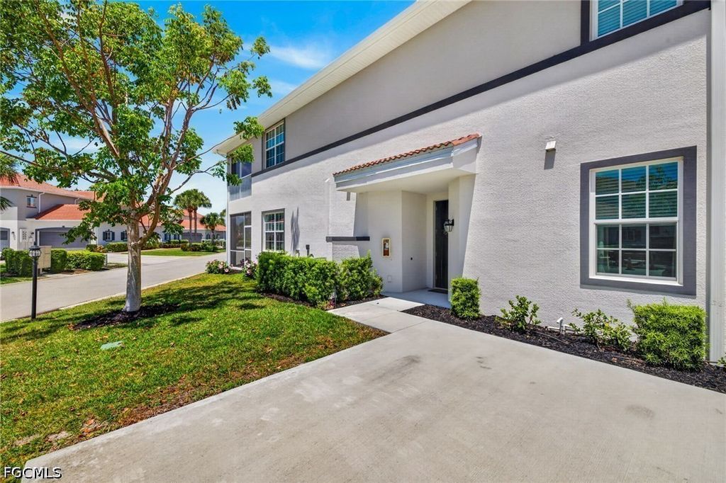 12050 Santaluz Dr 101, Fort Myers