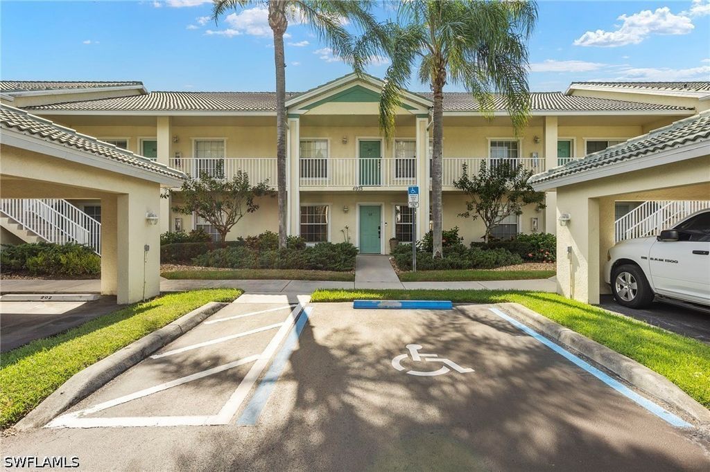 4975 Sandra Bay Dr 103, Naples