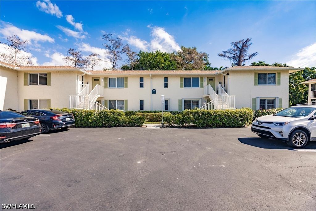 550 Teryl Rd 2301, Naples
