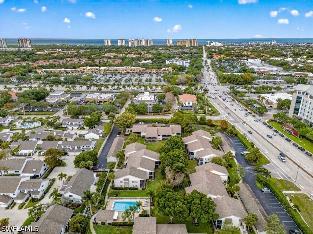 910 Vanderbilt Beach Rd 317w, Naples