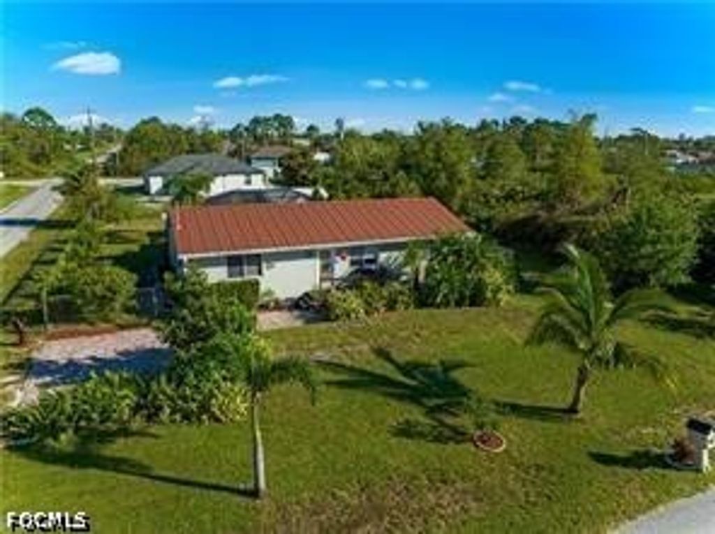 2820 38th St Sw, LEHIGH ACRES