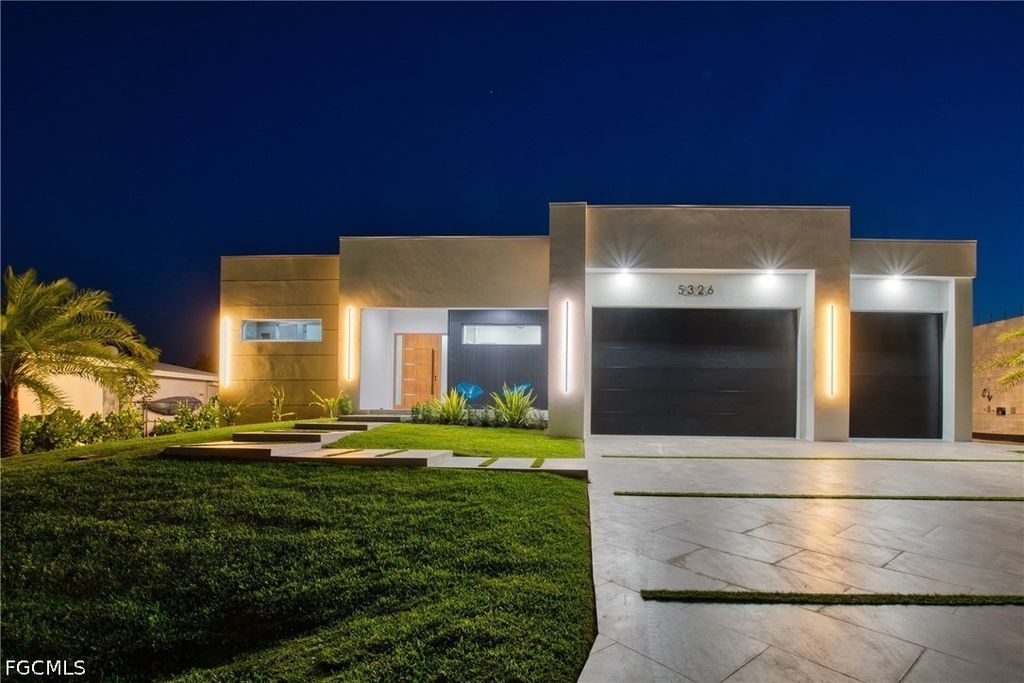 5326 Bayshore Ave, CAPE CORAL