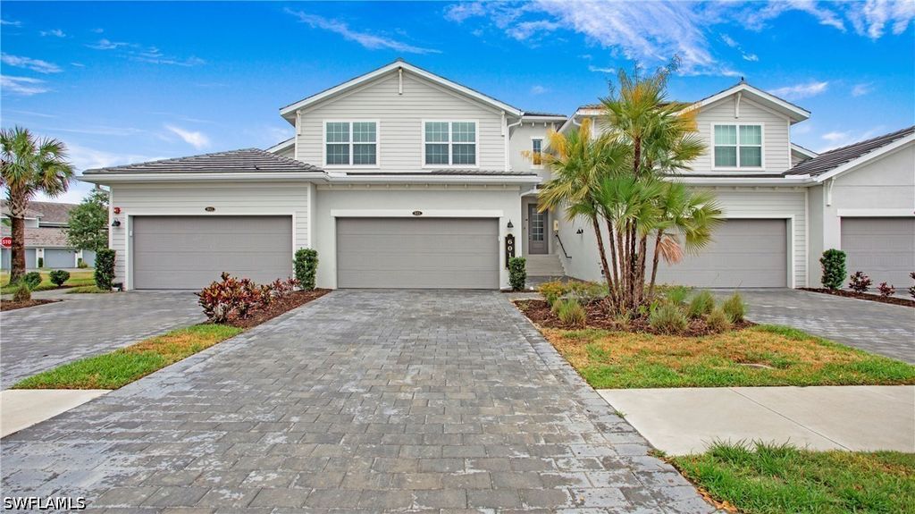 6015 Ellerston Way 921, Ave Maria
