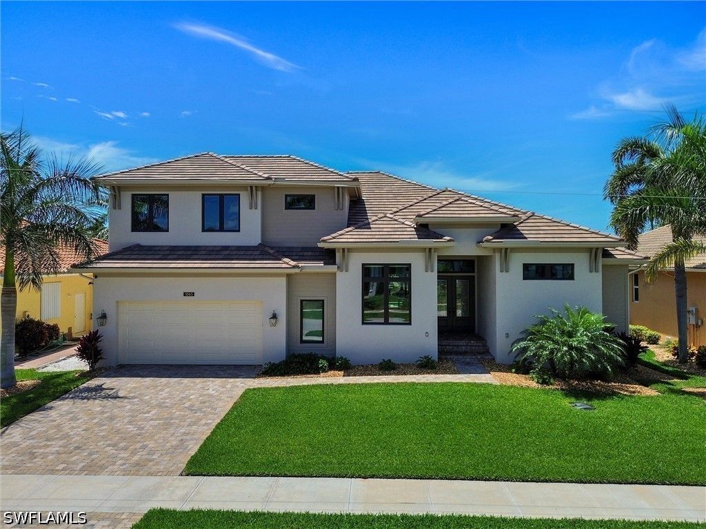 1065 Cottonwood Ct, Marco Island