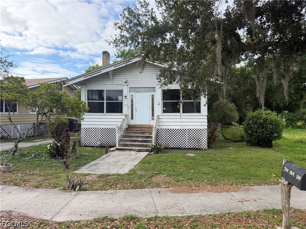 214 Ave K Sw, Moore Haven