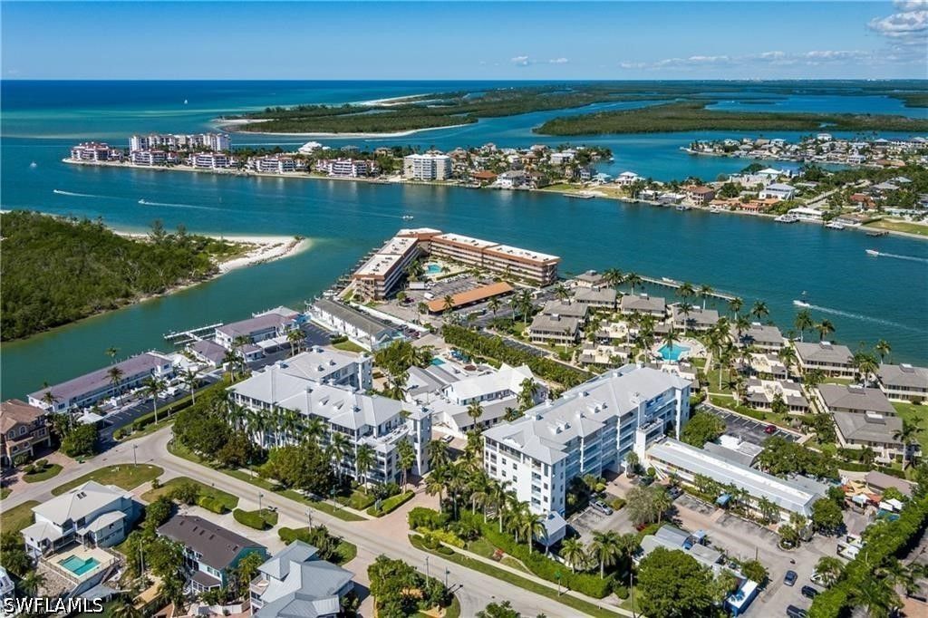 160 Palm St 308, Marco Island