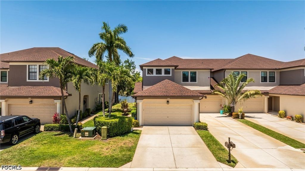 3786 Costa Maya Way 201, ESTERO