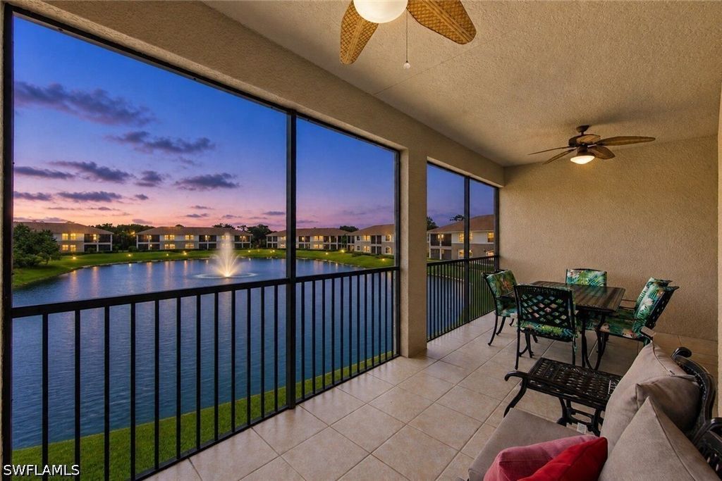 7090 Bay Woods Lake Ct 201, Fort Myers