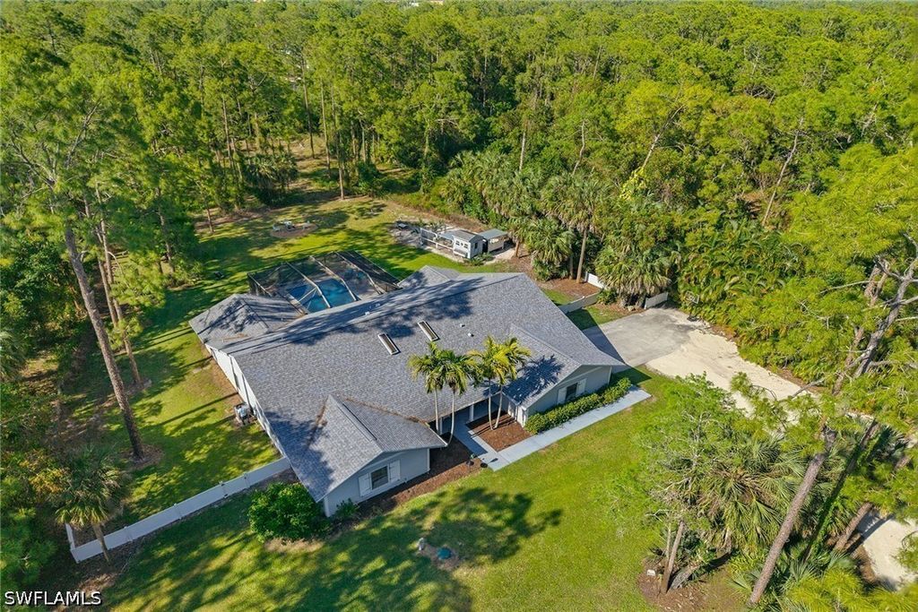 3731 5th Ave Nw, Naples