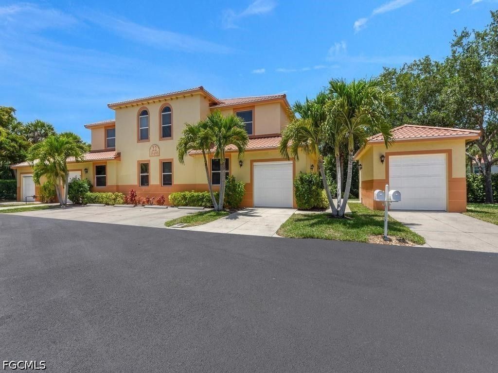 15495 Bellamar Cir 2222, Fort Myers