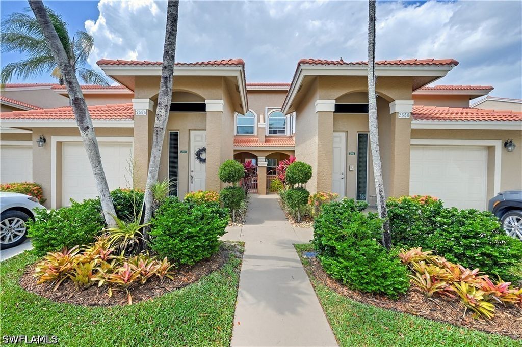 2555 Aspen Creek Ln 102, Naples