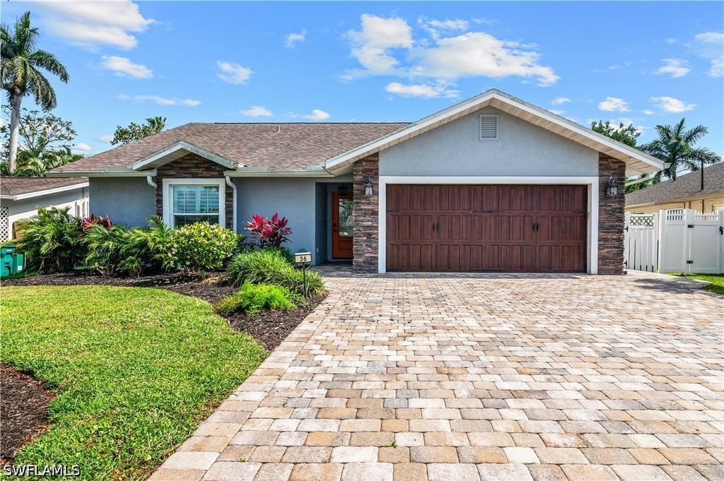 36 5th St, BONITA SPRINGS