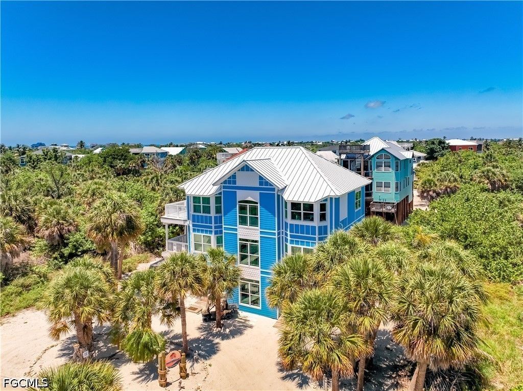 4460 Smugglers Dr, Upper Captiva