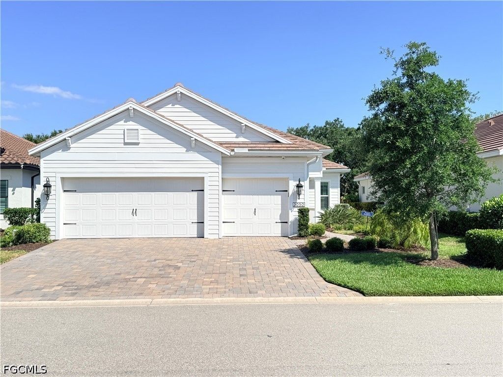 3050 Heritage Pines Dr, FORT MYERS