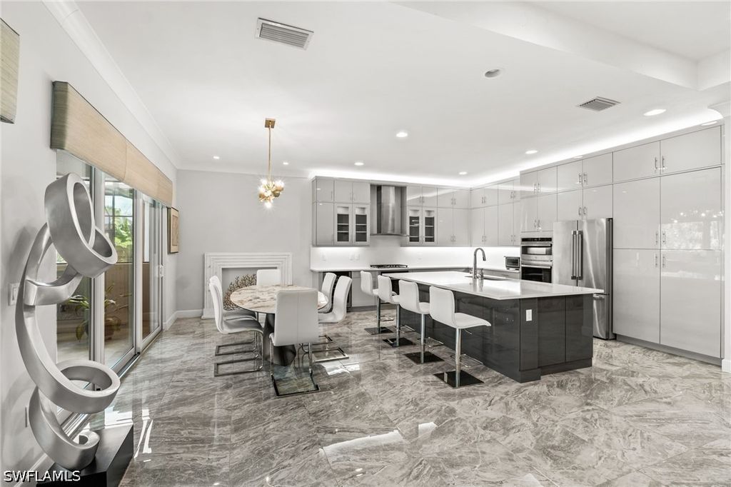 12033 Azalea Way, Naples