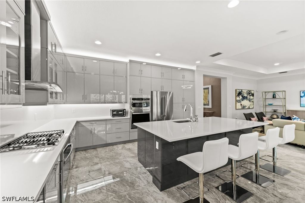12033 Azalea Way, Naples