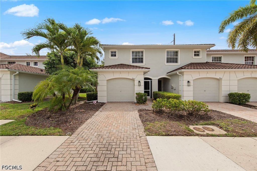 8587 Athena Ct, Lehigh Acres
