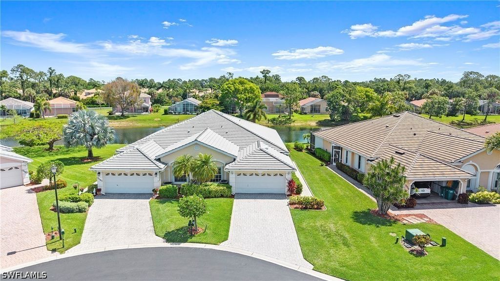 7737 Haverhill Ct, NAPLES
