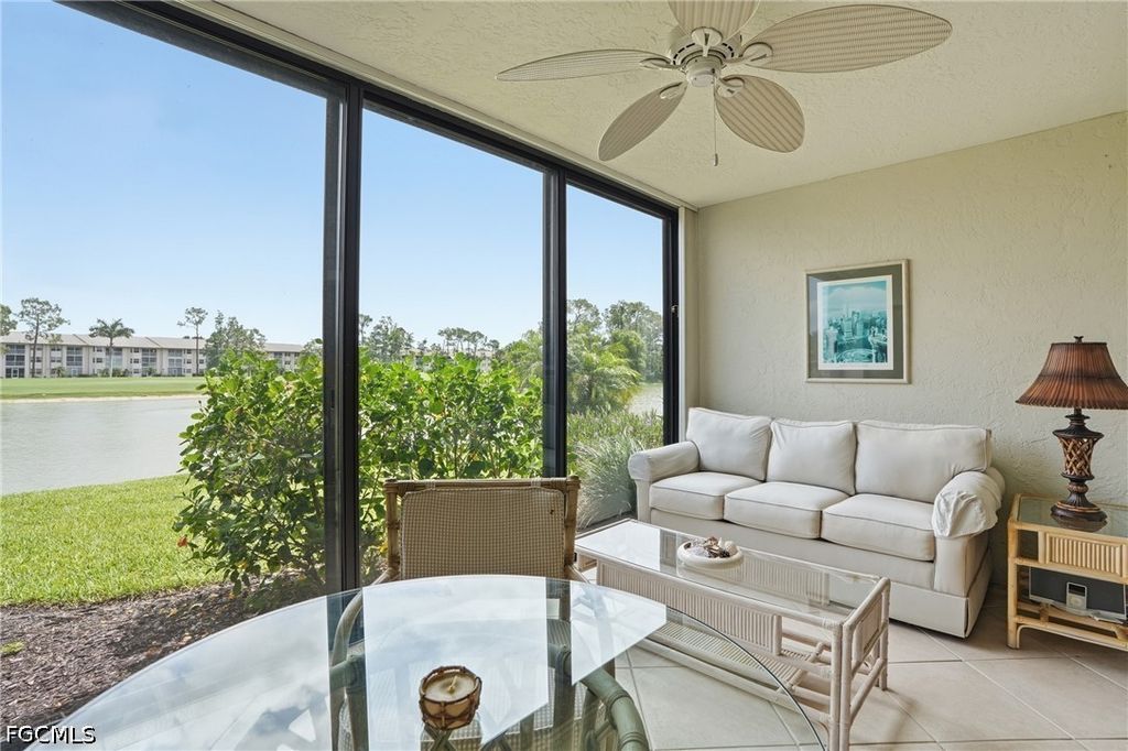 7300 Cvntry Ct 606, Naples