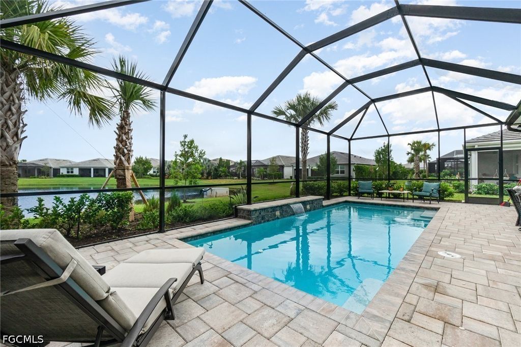 7079 Chapel Creek Ln, NORTH FORT MYERS