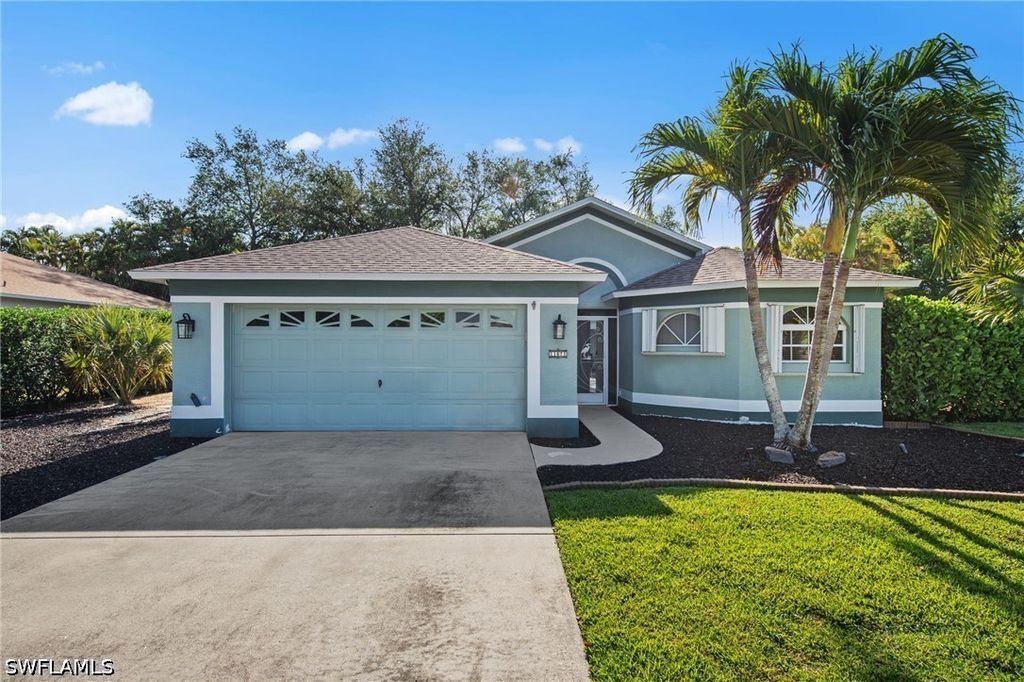 11671 Pine Hammock Cir, Fort Myers