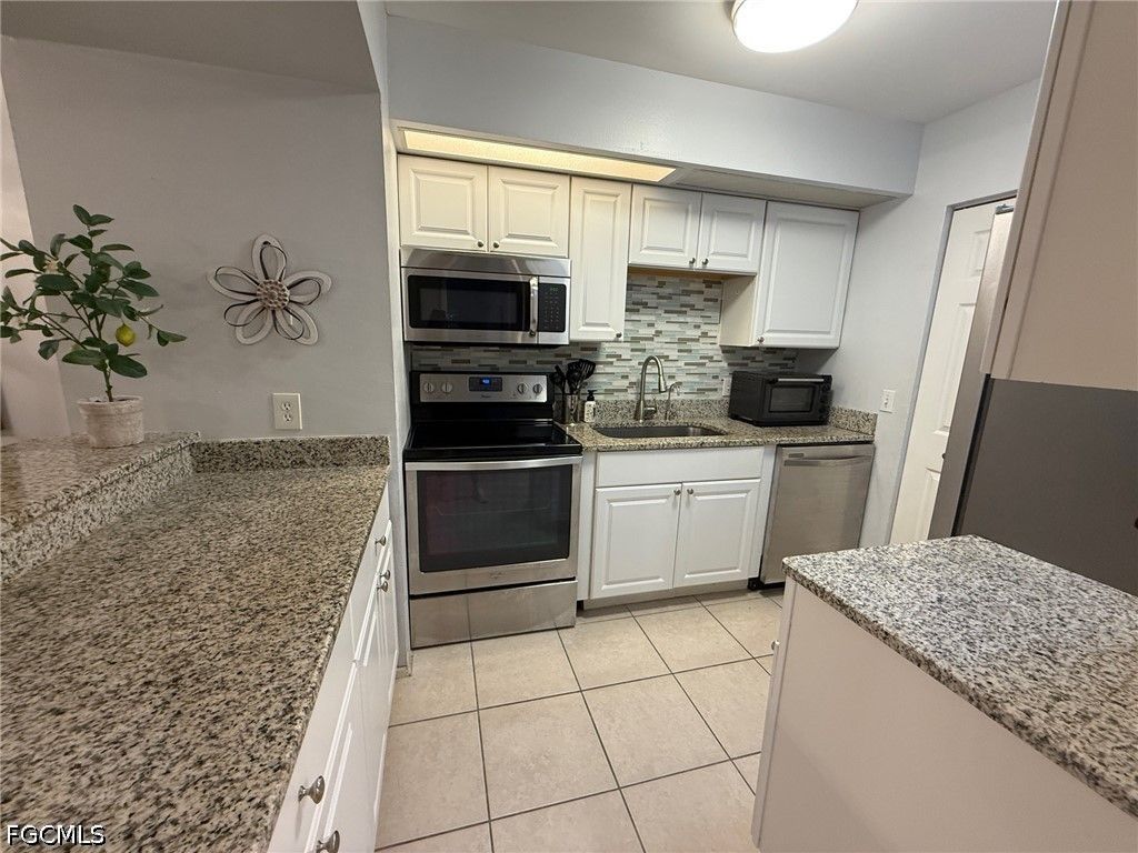 14900 Summerlin Woods Dr 13, Fort Myers