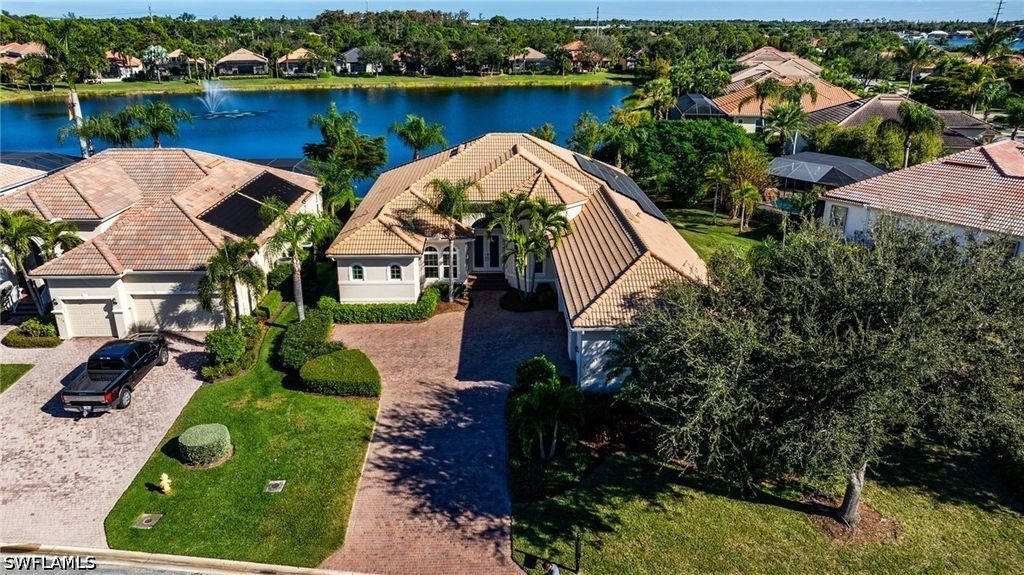 5710 Whispering Willow Way, Fort Myers