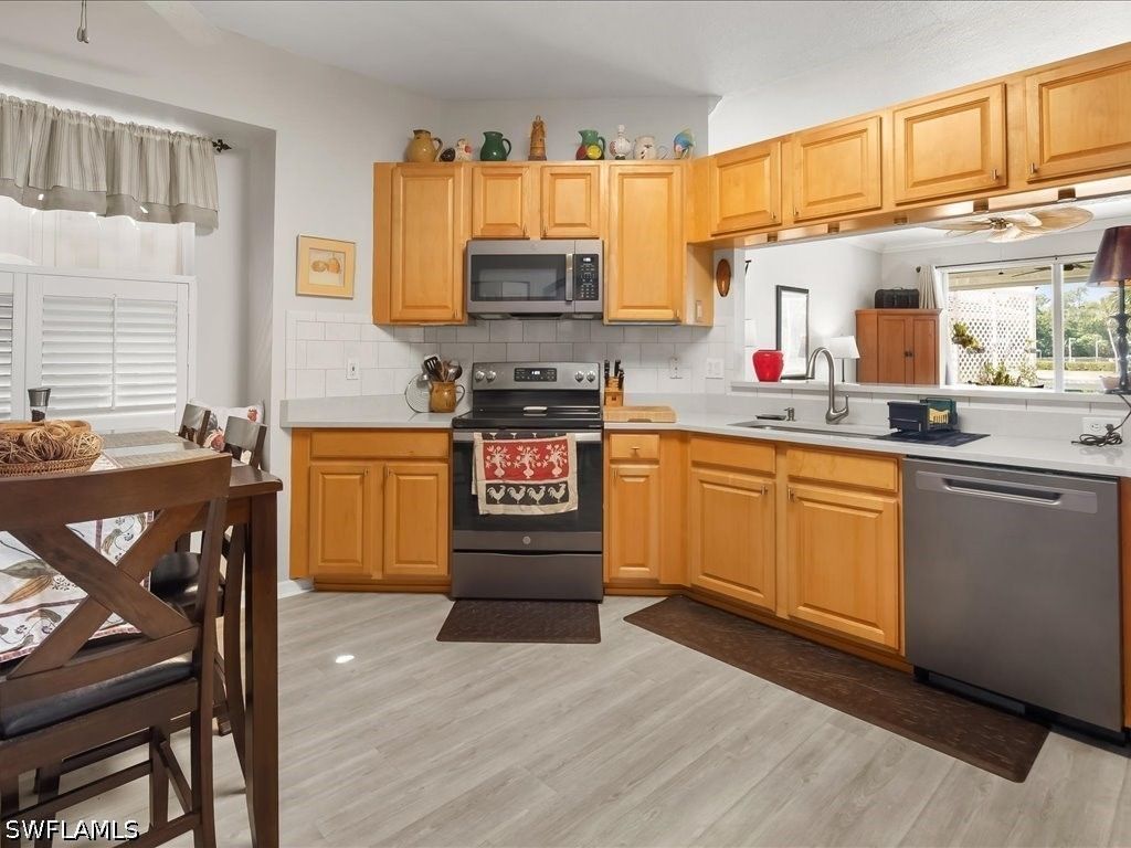 7730 Haverhill Ct, Naples