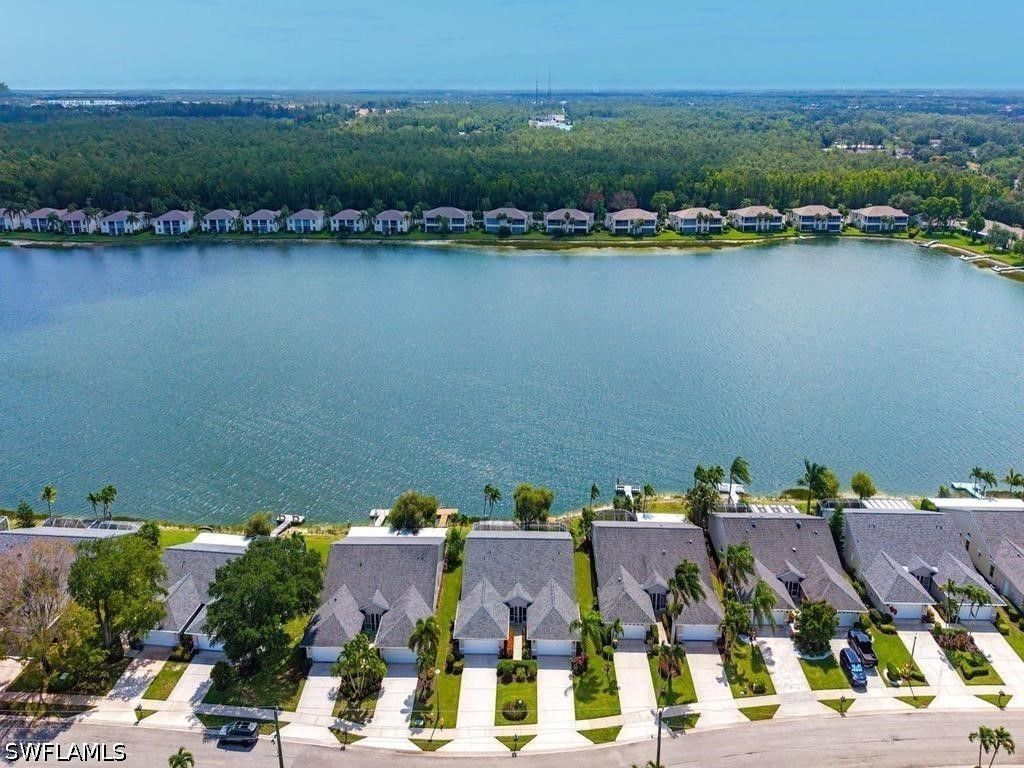 2960 W Crown Pointe Blvd, Naples