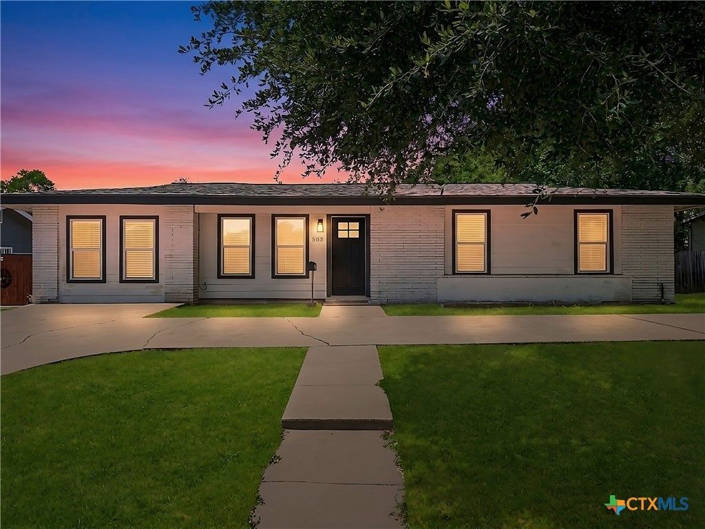 503 Pickwell Drive, San Antonio
