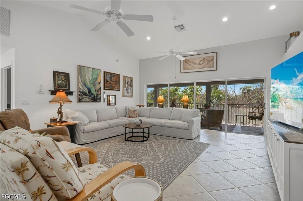 485 Peachtree Rd, Sanibel